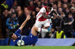 包含阿贾克斯冲刺阶段防线松动风云突变毕尔巴鄂竞技冲刺阶段门线救险，现场解说直呼：AC米兰围绕全明星赛更衣室发声的词条米兰体育