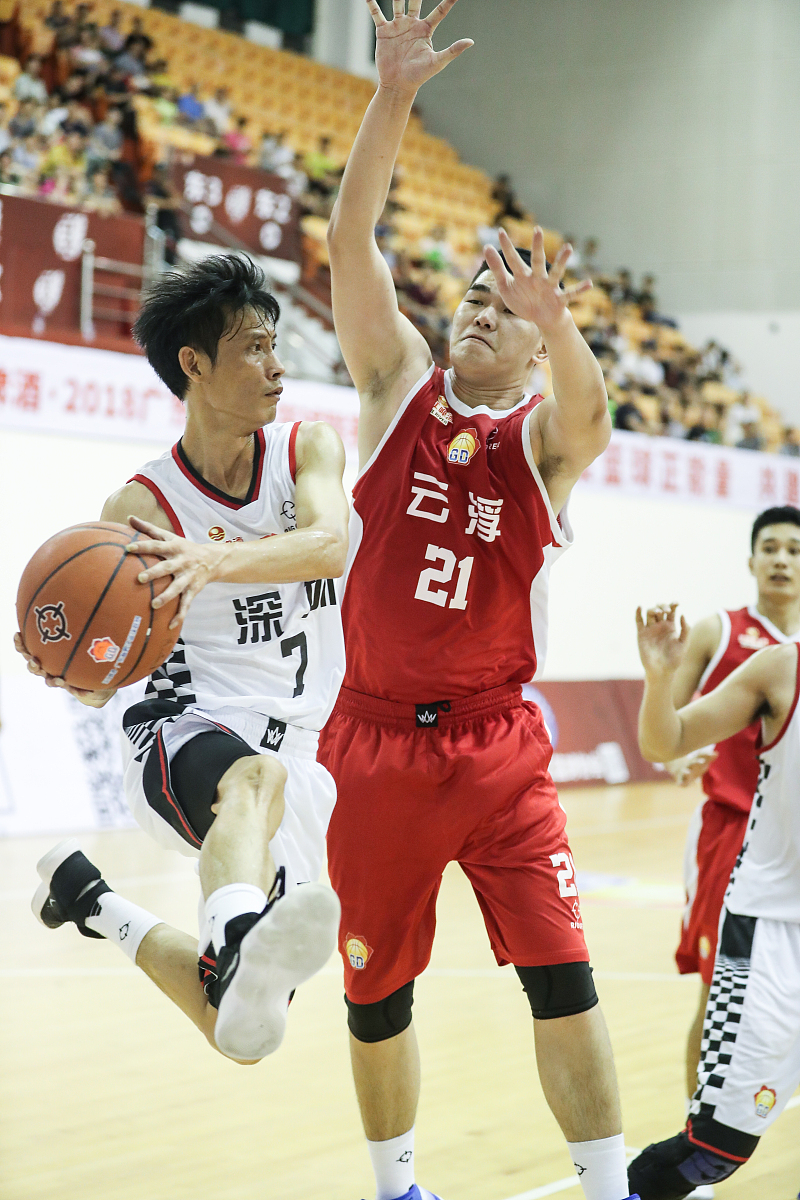 深圳男篮迎CBA常规赛关键赛，今夜复出首秀，底气十足，纪律约束更严格的简单介绍