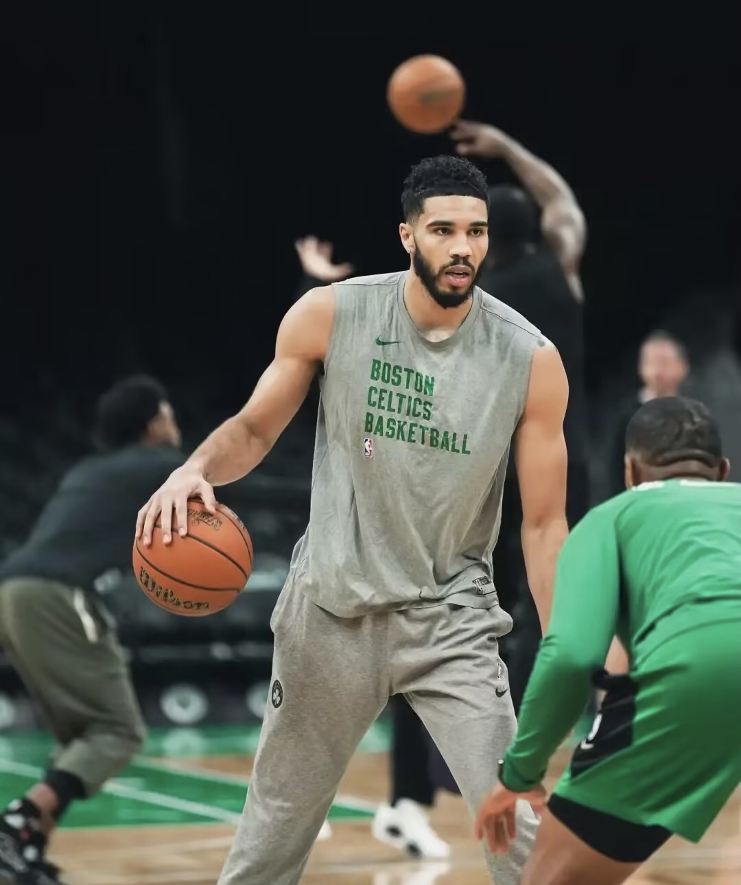 波士顿凯尔特人发布备战花絮；国际比赛日强势反弹；全明星赛任务艰巨；资深球员宣示担当的简单介绍