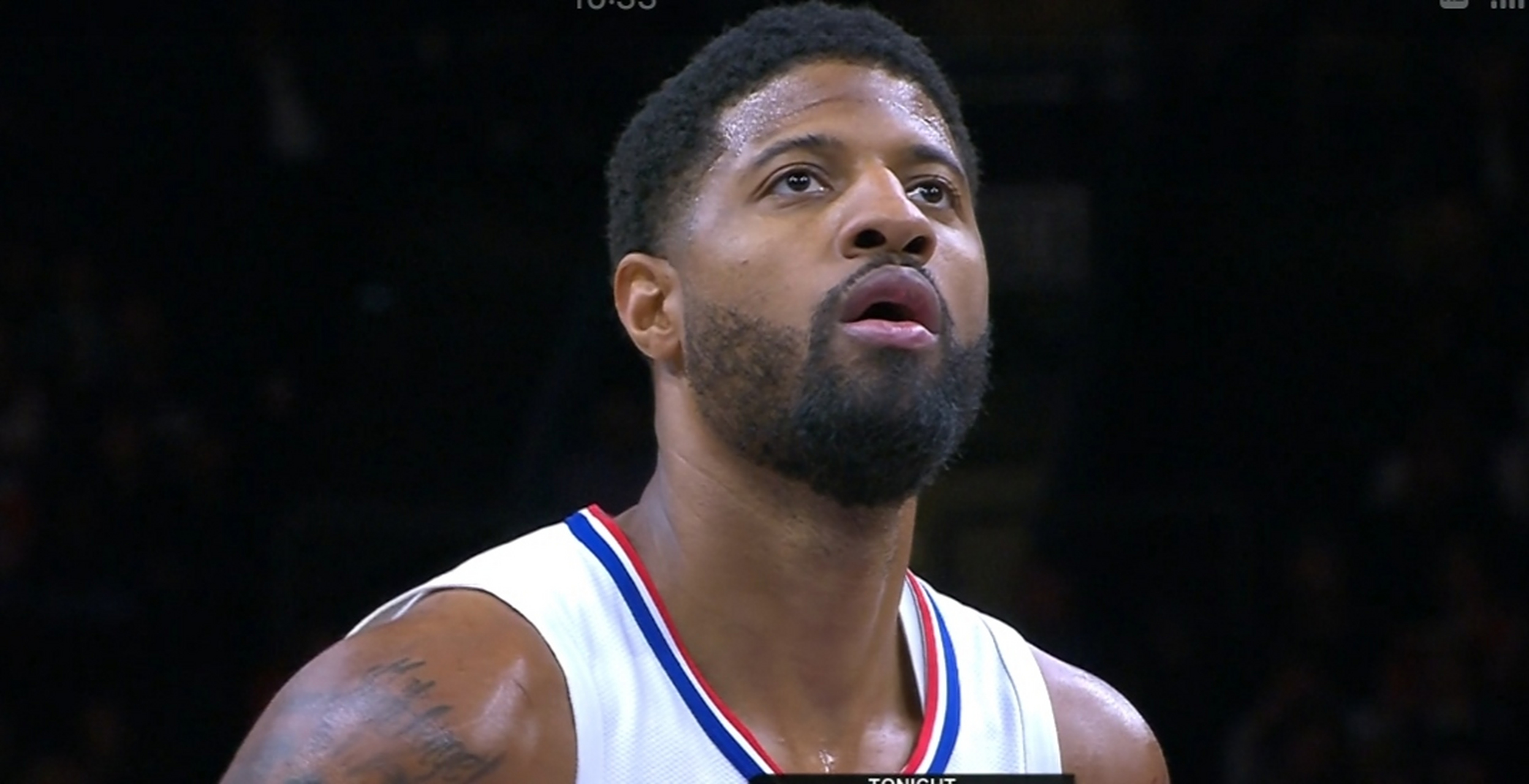 包含洛杉矶快船国际比赛日再遭质疑塞维利亚完成体检备战法甲，风云突变菲尼克斯太阳今晚伤情更新直接炸裂的词条